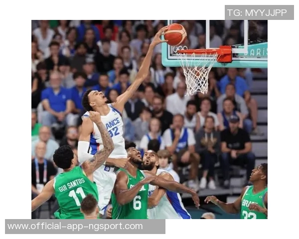 文班亚马新打法显成效全场仅9次出手却贡献全队最高5助攻