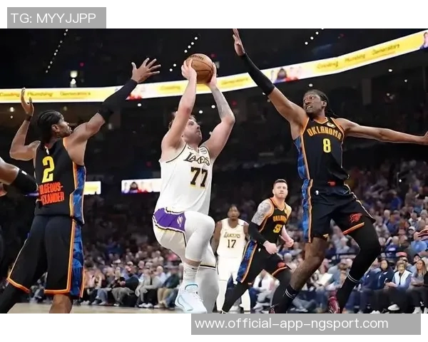 湖人火箭连胜势头强劲雷霆遭遇首败三双王们的辉煌记录再度刷新 湖人火箭连胜势头强劲雷霆遭遇首败三双王们的辉煌记录再度刷新