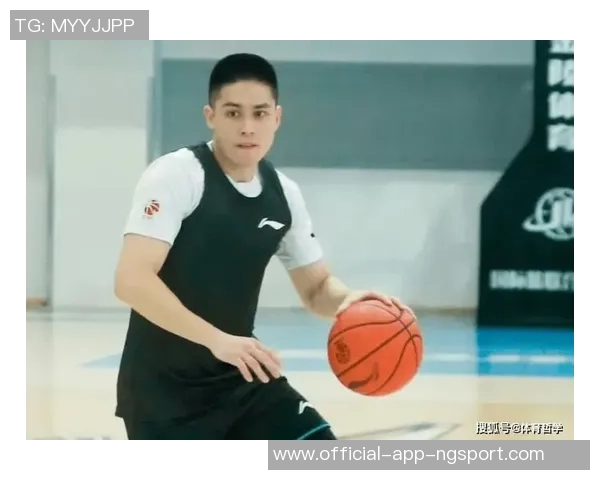 周琦成功恢复腰伤重返球队陈盈骏回京接受治疗备战新赛季