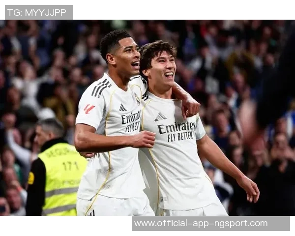 皇马半场领先贝蒂斯贡萨洛打入西甲首球罗德里戈助攻表现出色 皇马半场领先贝蒂斯贡萨洛打入西甲首球罗德里戈助攻表现出色