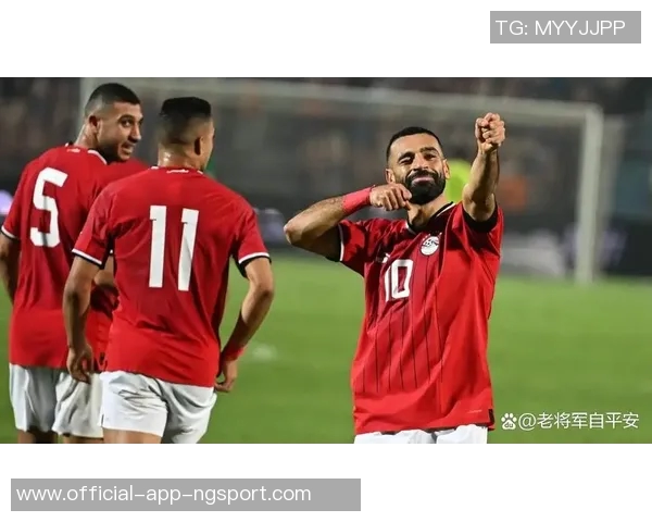 贝宁赛前海报嘲讽萨拉赫埃及队逆转晋级萨拉赫妹妹发图反击