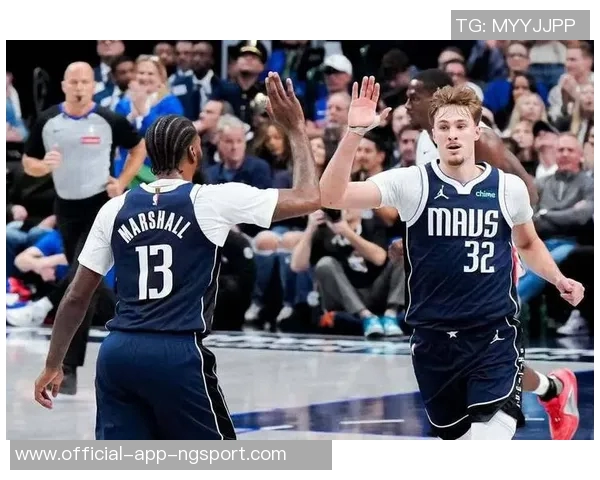 独行侠开季遭遇连败马刺与奇才双双击败球队士气受挫 独行侠开季遭遇连败马刺与奇才双双击败球队士气受挫