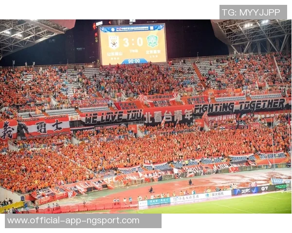 山东泰山官方海报祝福王大雷37岁生日快乐展现球队温情与团结